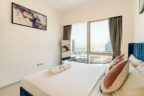 Burj & Fountain View Retreat