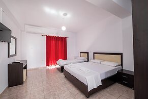 La Luna Resort