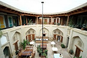 AIST HOTEL