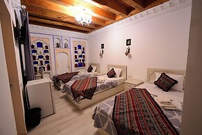AIST HOTEL