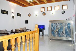 AIST HOTEL