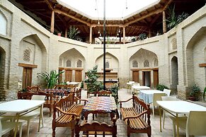 AIST HOTEL