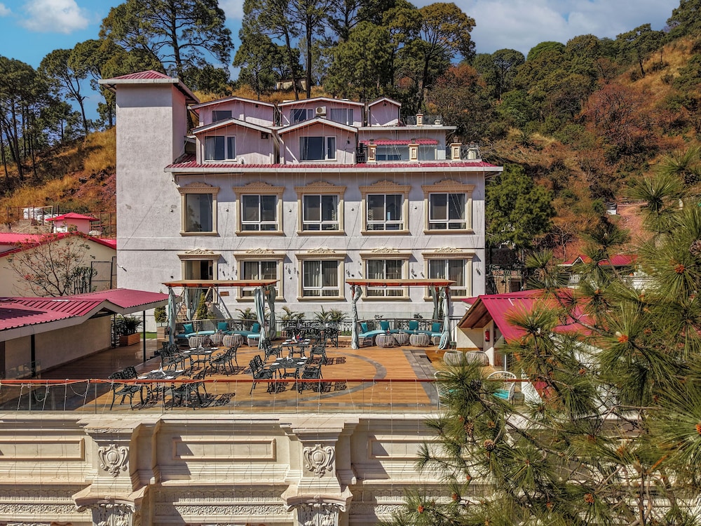 Villasita Resorts by Ellegance