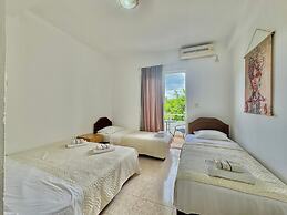 B&M Holiday Rooms