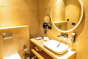 Maribella Hotel & Resort