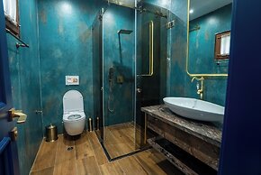 Castle Boutique Hotel