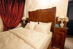 Castle Boutique Hotel