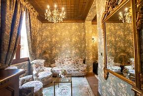 Castle Boutique Hotel