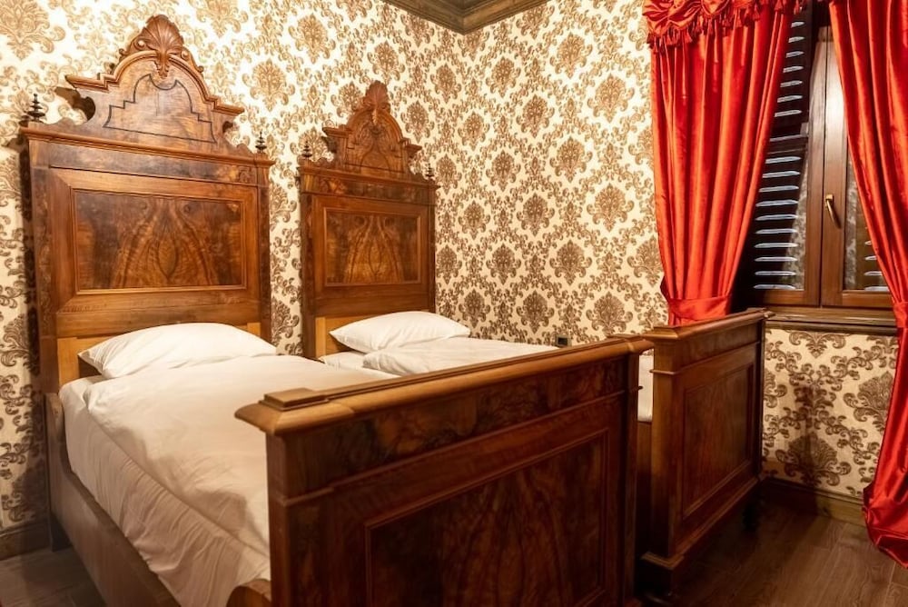 Castle Boutique Hotel