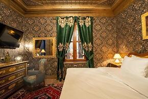 Castle Boutique Hotel