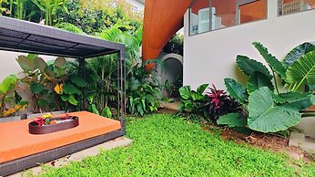 Santi Pura Villas