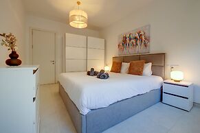Cozy 2BR Sliema Getaway by the Water