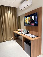 Hotel Akaay