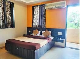 Hotel Shri Pushpanjali Shirdi
