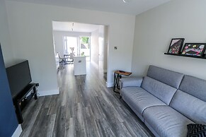 Waterview House
