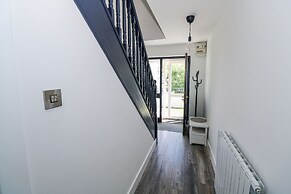 Waterview House
