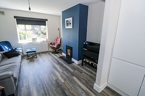 Waterview House