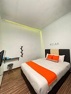 ROOM Ijen Hostel