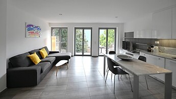 Lake View Suite 86 in Melide