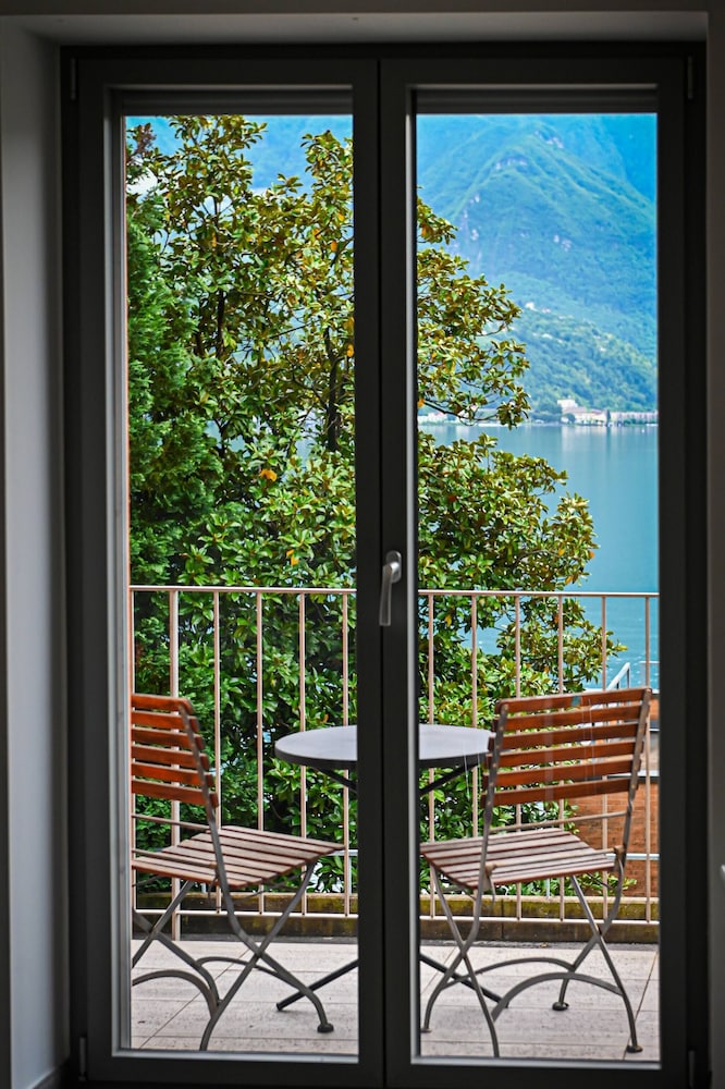 Lake View Suite 86 in Melide
