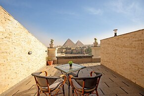 pyramids Yard Hotel