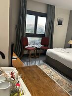 pyramids Yard Hotel