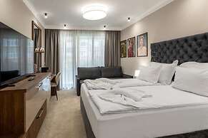 K&G City Hotel