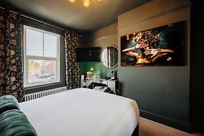 Unique Shrewsbury Rooms