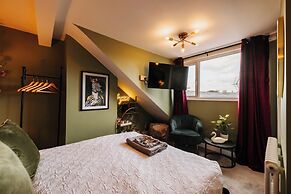 Unique Shrewsbury Rooms