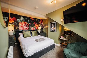 Unique Shrewsbury Rooms