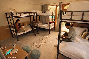 Zostel Homes Tirthan - Gushaini