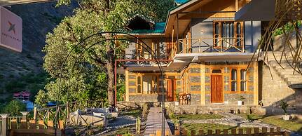 Zostel Homes Tirthan - Gushaini