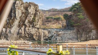 Chungju Palbong Glamping