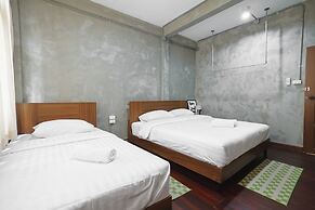 Siam Breeze Inn - Self Check-in