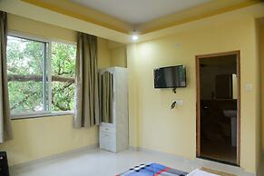Laxmi Empire Guest House
