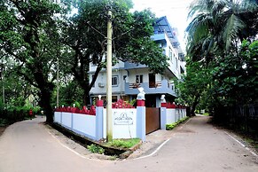 Laxmi Empire Guest House