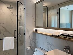 Laya Suites & Residences