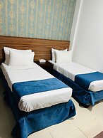 Hostel Safa Park