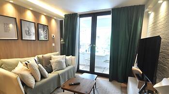 Zennova 71 Mondè Thessaloniki Apt