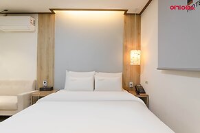 MARU HOTEL