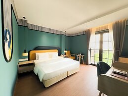 A25 Premium Hotel - 130 Ba Trieu