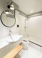 A25 Premium Hotel - 130 Ba Trieu