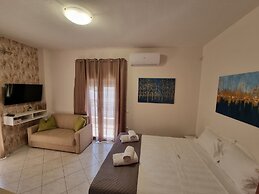 Premium Suites