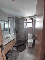 Lux suites 108 Riverside Apartments
