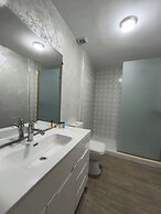 Saroy Gardens Hotel