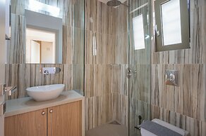 Lithos Residence