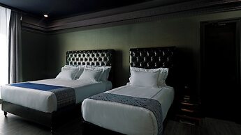 1969 DKelly Hotel