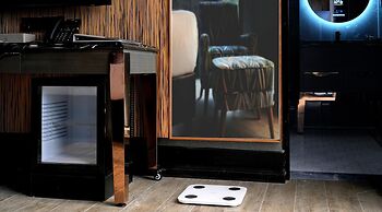 1969 DKelly Hotel