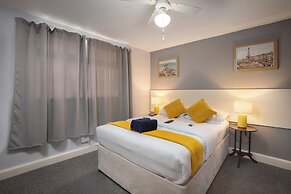Royal Oakwell Hotel