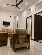 Shelo Transit Hotel
